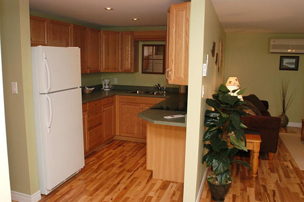 Auberge Bay Wind Suites Chéticamp Habitación foto