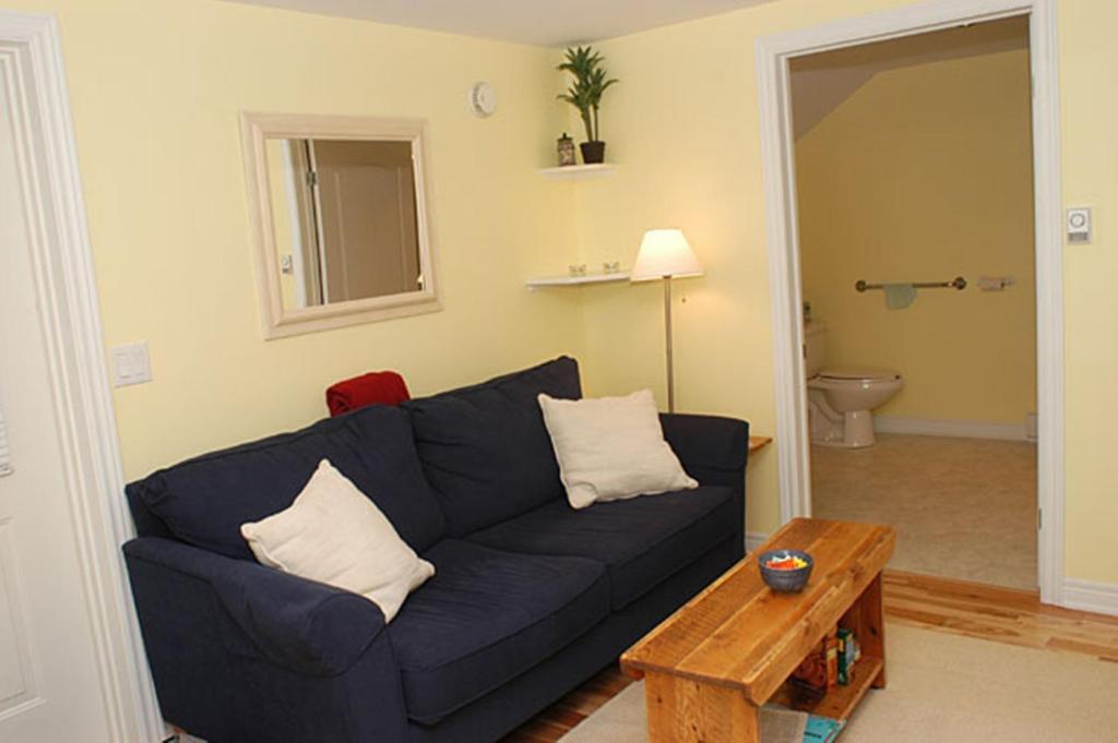 Auberge Bay Wind Suites Chéticamp Habitación foto
